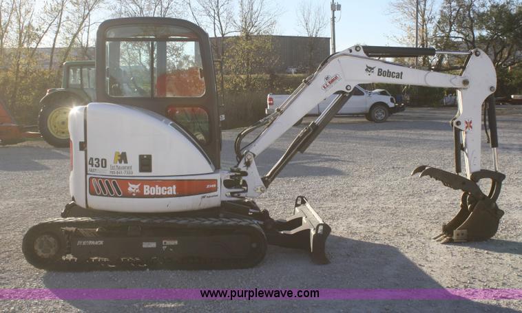image for item F2751 2006 Bobcat 430HAG FastTrack compact excavator