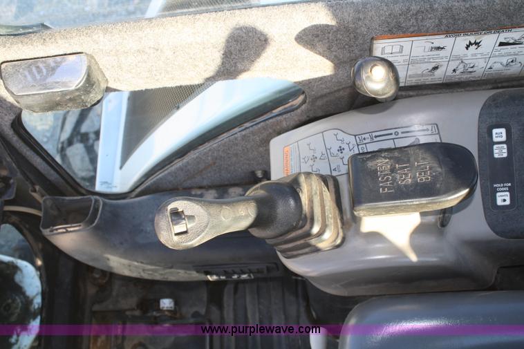 image for item F2751 2006 Bobcat 430HAG FastTrack compact excavator