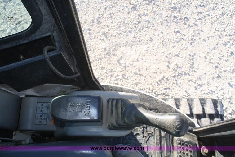 image for item F2751 2006 Bobcat 430HAG FastTrack compact excavator