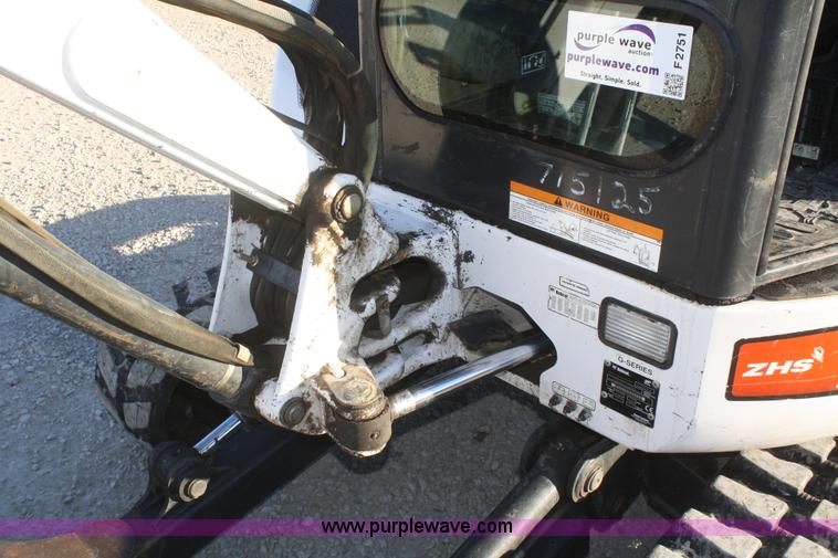 image for item F2751 2006 Bobcat 430HAG FastTrack compact excavator