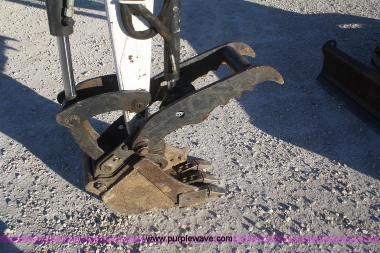 image for item F2751 2006 Bobcat 430HAG FastTrack compact excavator