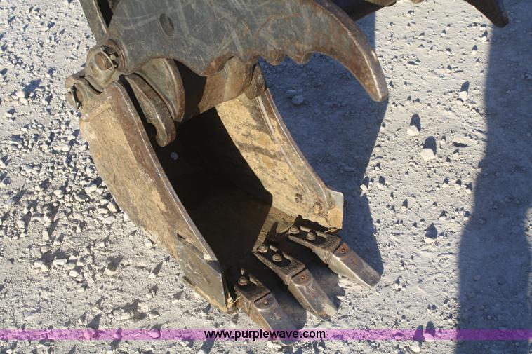 image for item F2751 2006 Bobcat 430HAG FastTrack compact excavator