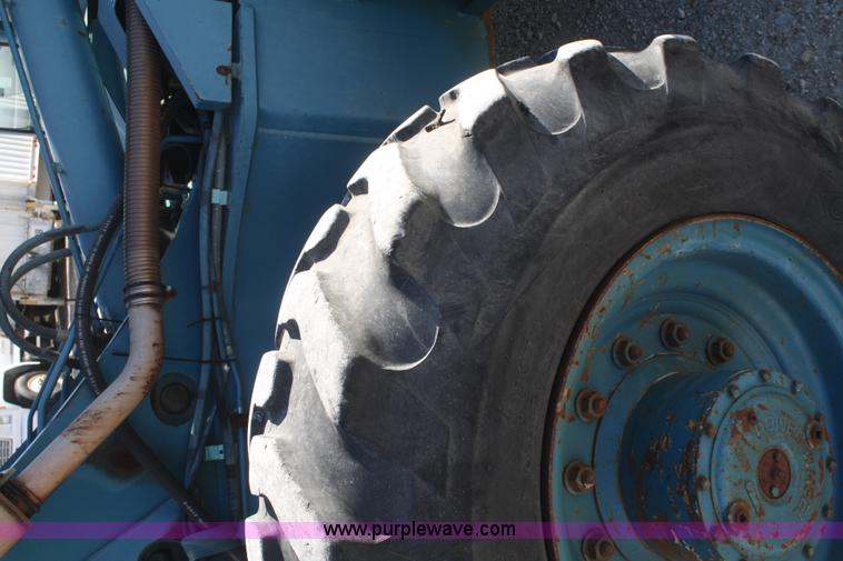 image for item F2753 1999 Gradall 534D telehandler