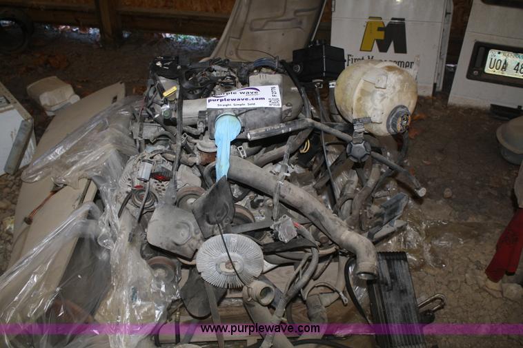 image for item F2776 Ford 4.9L V6 gas engine