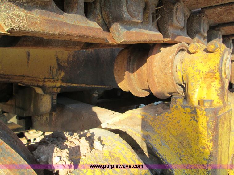image for item F3069 1962 Caterpillar D8H dozer