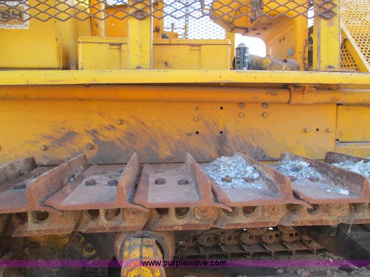 image for item F3069 1962 Caterpillar D8H dozer