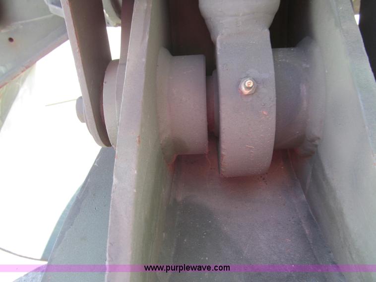 image for item F3094 2002 Anvil Attachments grapple