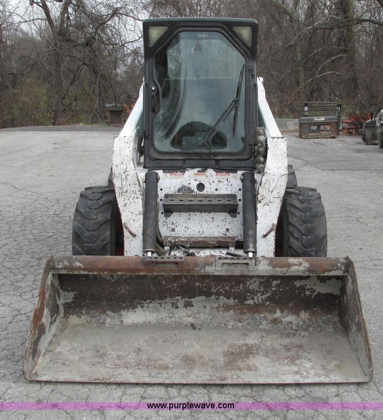 image for item F4040 2003 Bobcat S220 Turbo High Flow skid steer