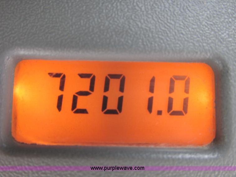 image for item F4040 2003 Bobcat S220 Turbo High Flow skid steer