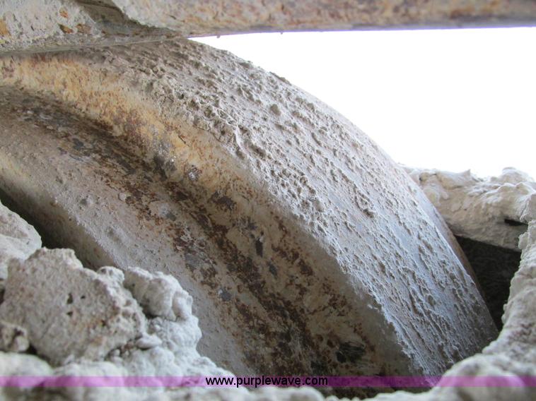 image for item F4062 2002 John Deere 330C LC excavator