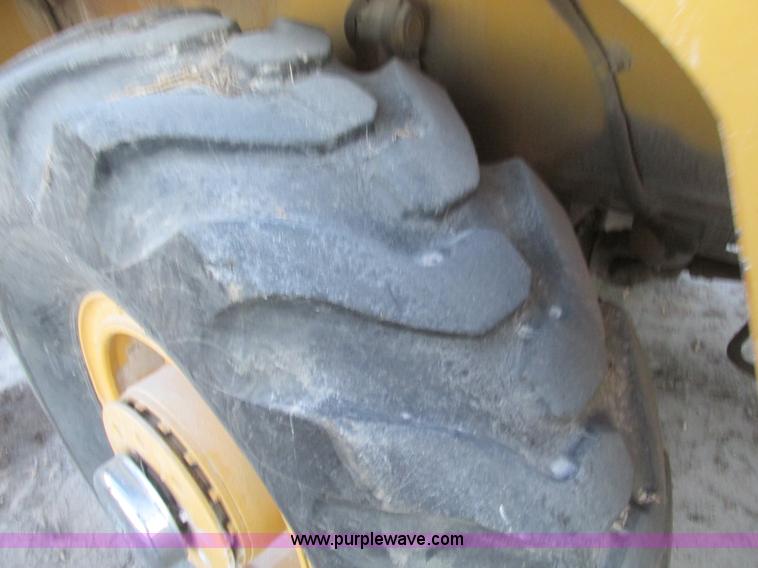 image for item F4063 Drott 1800 crane