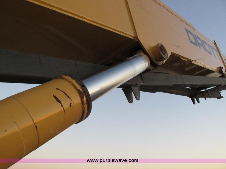 image for item F4063 Drott 1800 crane