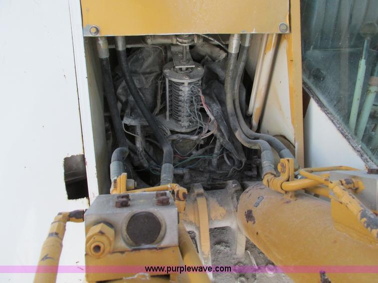 image for item F4063 Drott 1800 crane