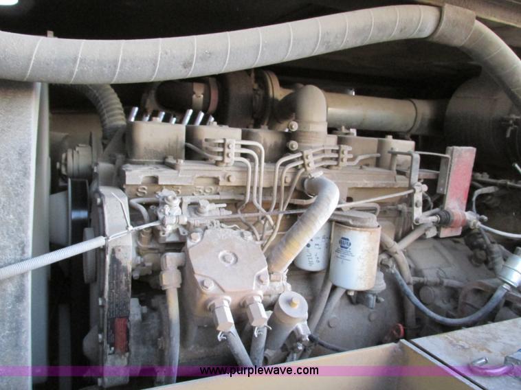 image for item F4063 Drott 1800 crane