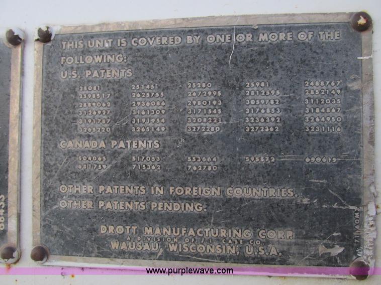 image for item F4063 Drott 1800 crane