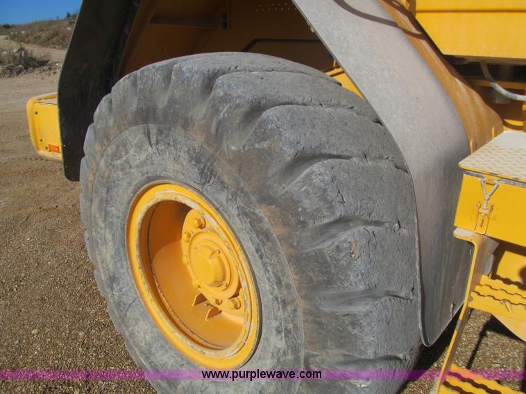 image for item F4661 2007 Volvo L60F wheel loader