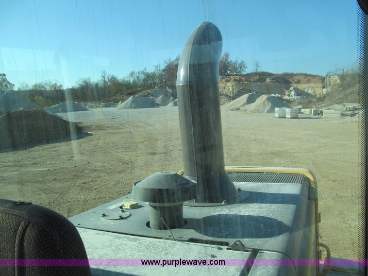 image for item F4661 2007 Volvo L60F wheel loader