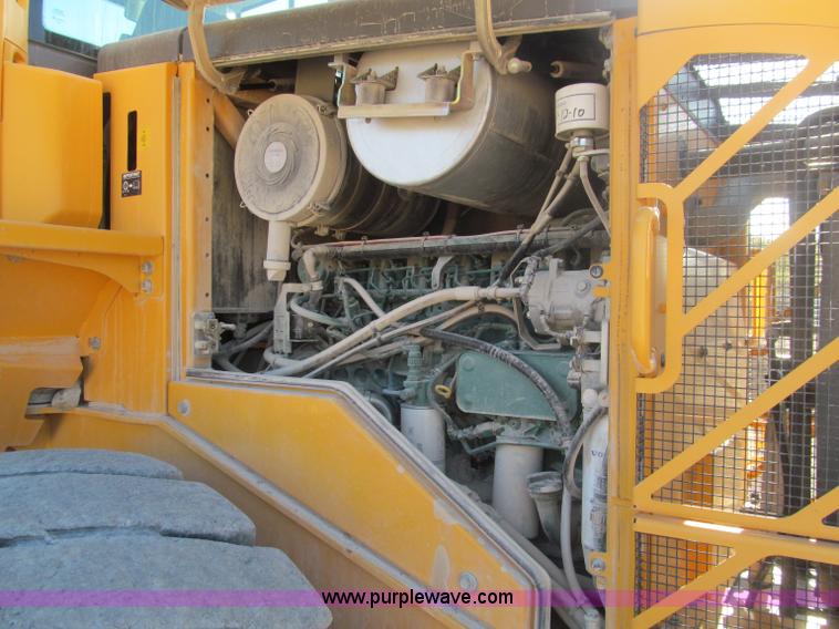 image for item F4661 2007 Volvo L60F wheel loader