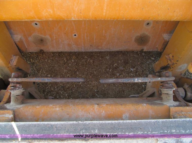 image for item F4662 1996 Case 1838 skid steer