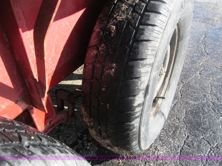 image for item F4670 2006 Stillwater 16' flatbed trailer