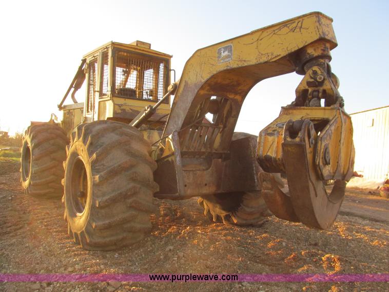 image for item F4680 1996 John Deere 648G skidder