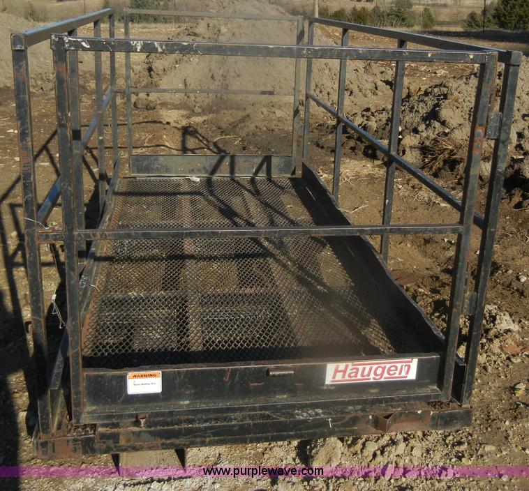image for item O9614 Haugen telehandler man cage