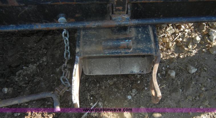 image for item O9614 Haugen telehandler man cage