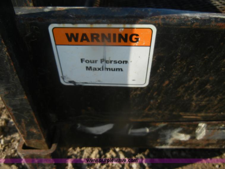 image for item O9614 Haugen telehandler man cage