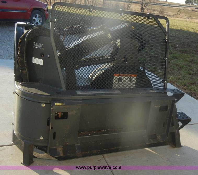 image for item O9629 2006 Bobcat SG60 grinder attachment