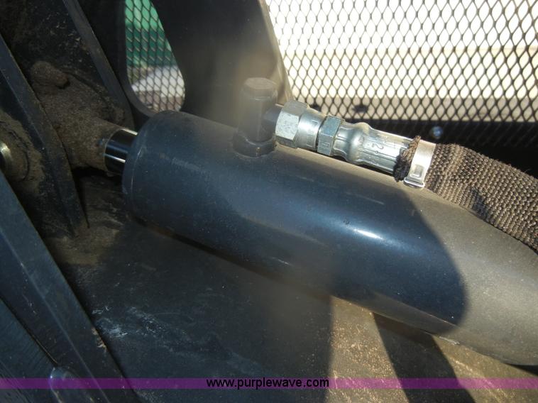 image for item O9629 2006 Bobcat SG60 grinder attachment