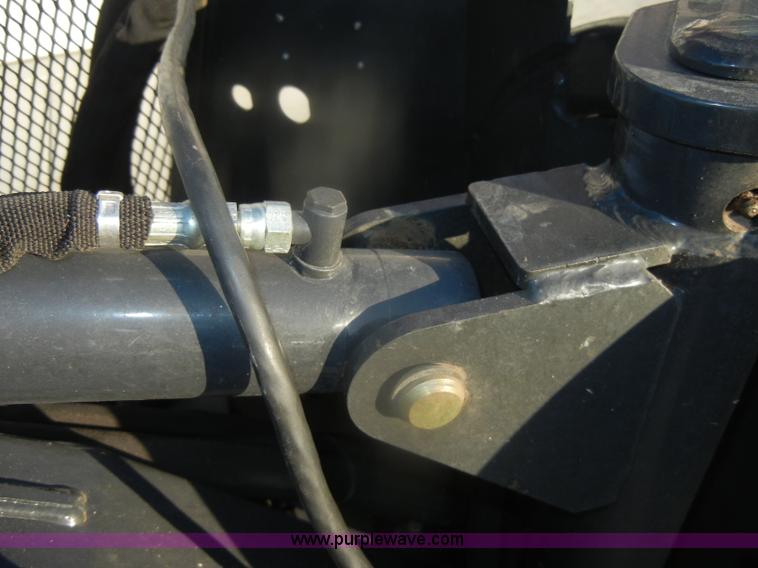 image for item O9629 2006 Bobcat SG60 grinder attachment