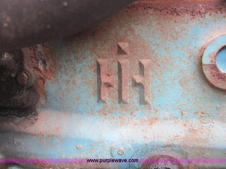 image for item C2940 1986 International 1954 fertilizer tender truck