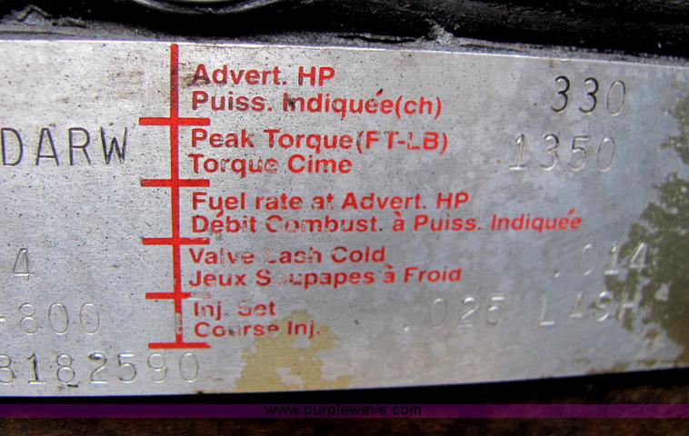 image for item C2941 1995 Volvo White GMC WG fertilizer tender truck