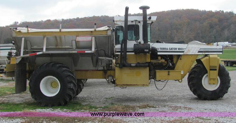 image for item C2947 1996 Ag-Chem TerraGator 1803 spreader