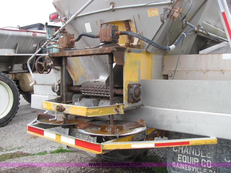 image for item C2947 1996 Ag-Chem TerraGator 1803 spreader