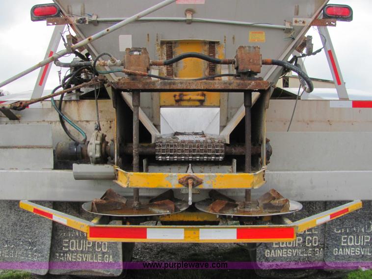 image for item C2947 1996 Ag-Chem TerraGator 1803 spreader