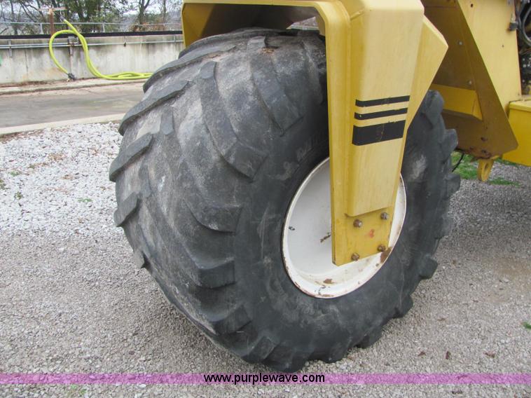 image for item C2947 1996 Ag-Chem TerraGator 1803 spreader