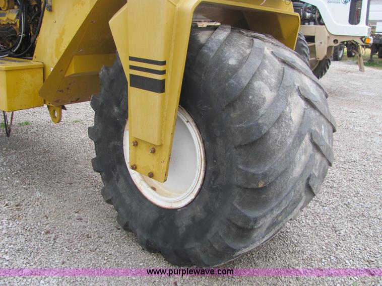 image for item C2947 1996 Ag-Chem TerraGator 1803 spreader
