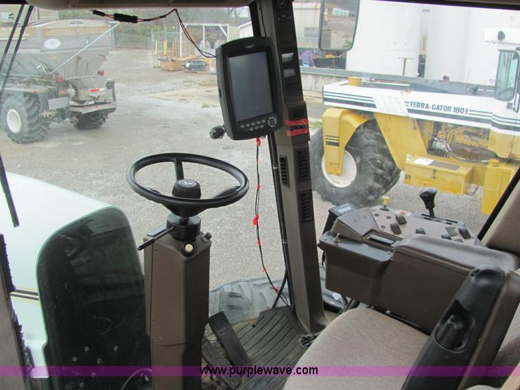 image for item C2948 2006 Mertz MSA300 Spreadmaster spreader