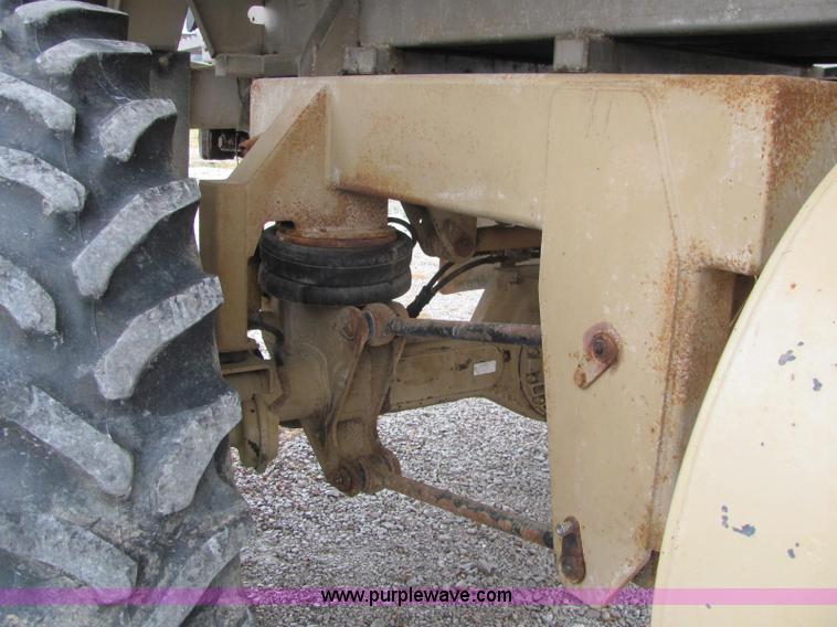 image for item C2948 2006 Mertz MSA300 Spreadmaster spreader