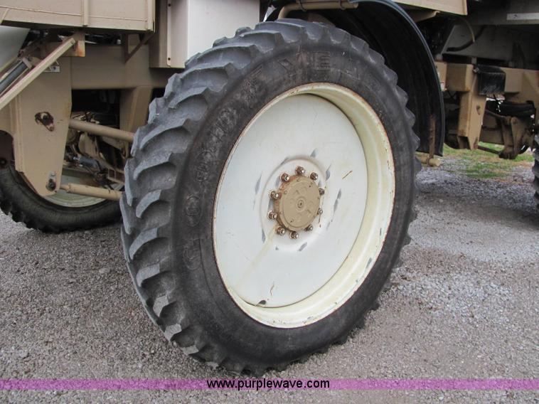 image for item C2948 2006 Mertz MSA300 Spreadmaster spreader