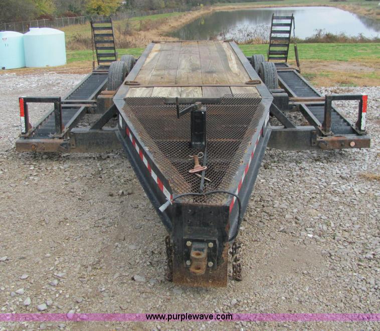 image for item C2950 B-B sprayer trailer