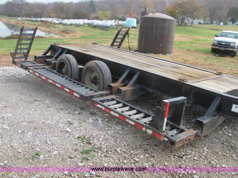 image for item C2950 B-B sprayer trailer