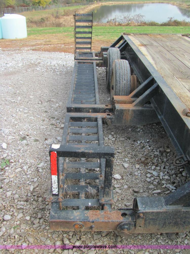 image for item C2950 B-B sprayer trailer