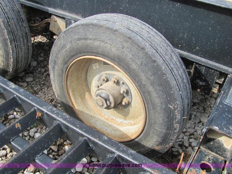 image for item C2950 B-B sprayer trailer