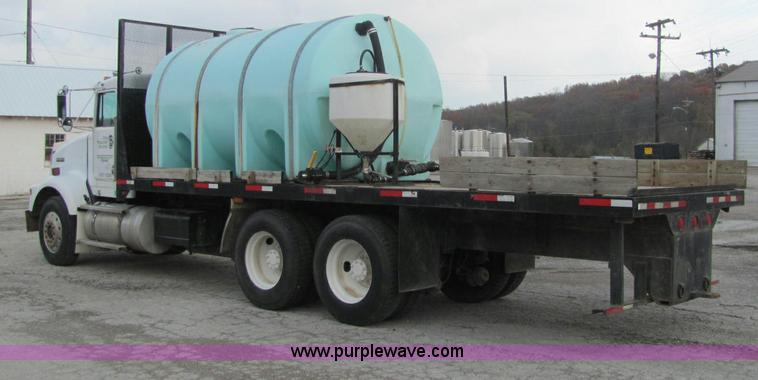 image for item C2953 1994 Kenworth T8000 flatbed truck