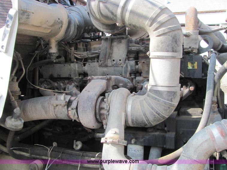 image for item C2953 1994 Kenworth T8000 flatbed truck