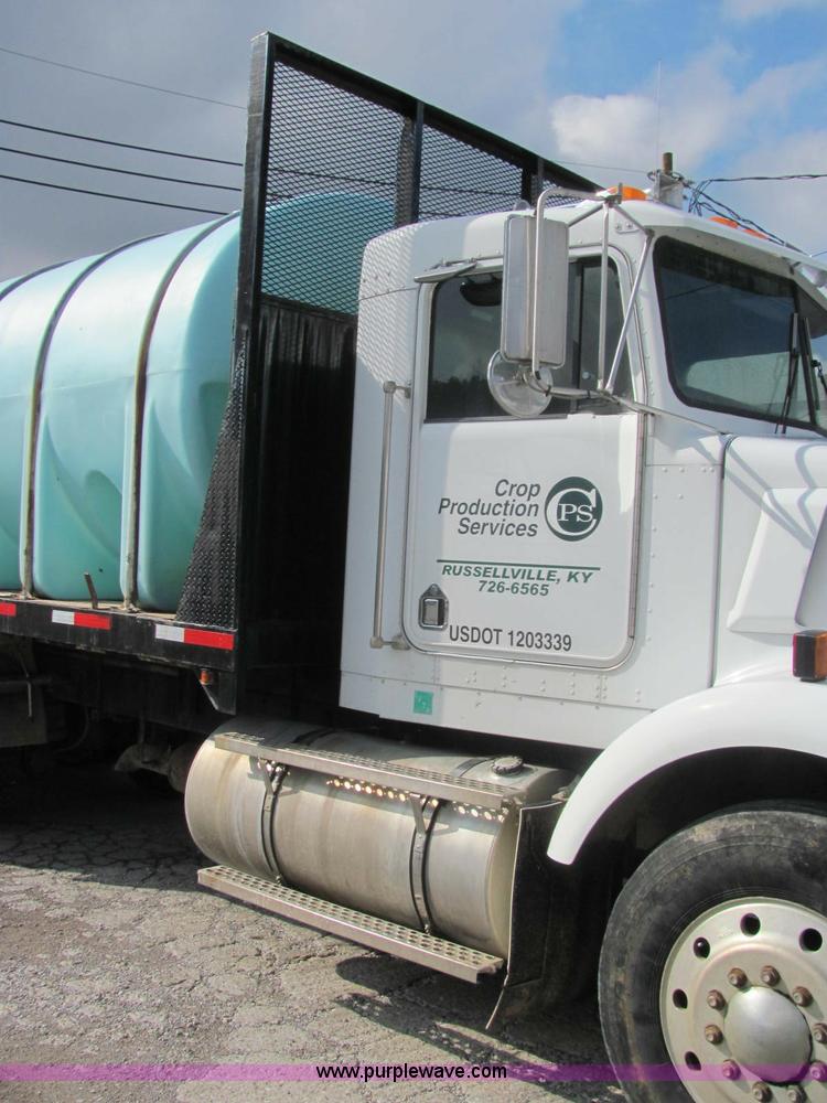 image for item C2953 1994 Kenworth T8000 flatbed truck