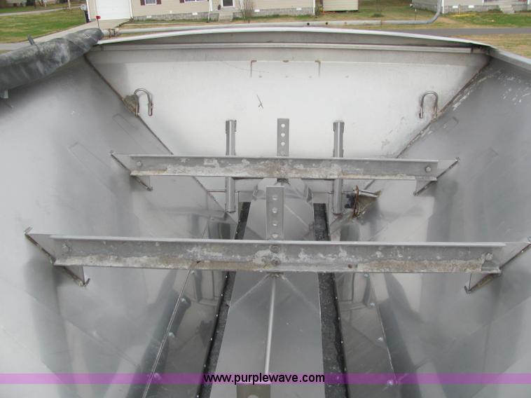 image for item C2954 Chandler 8 ton stainless steel spreader