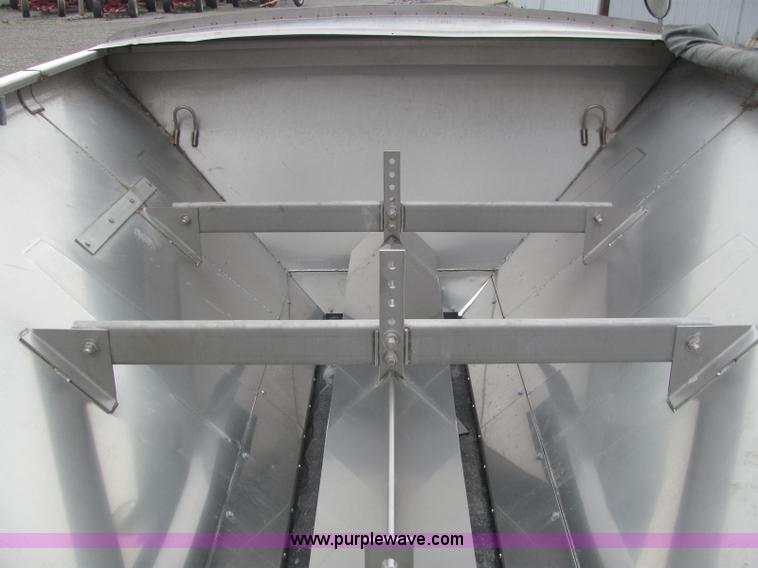 image for item C2954 Chandler 8 ton stainless steel spreader